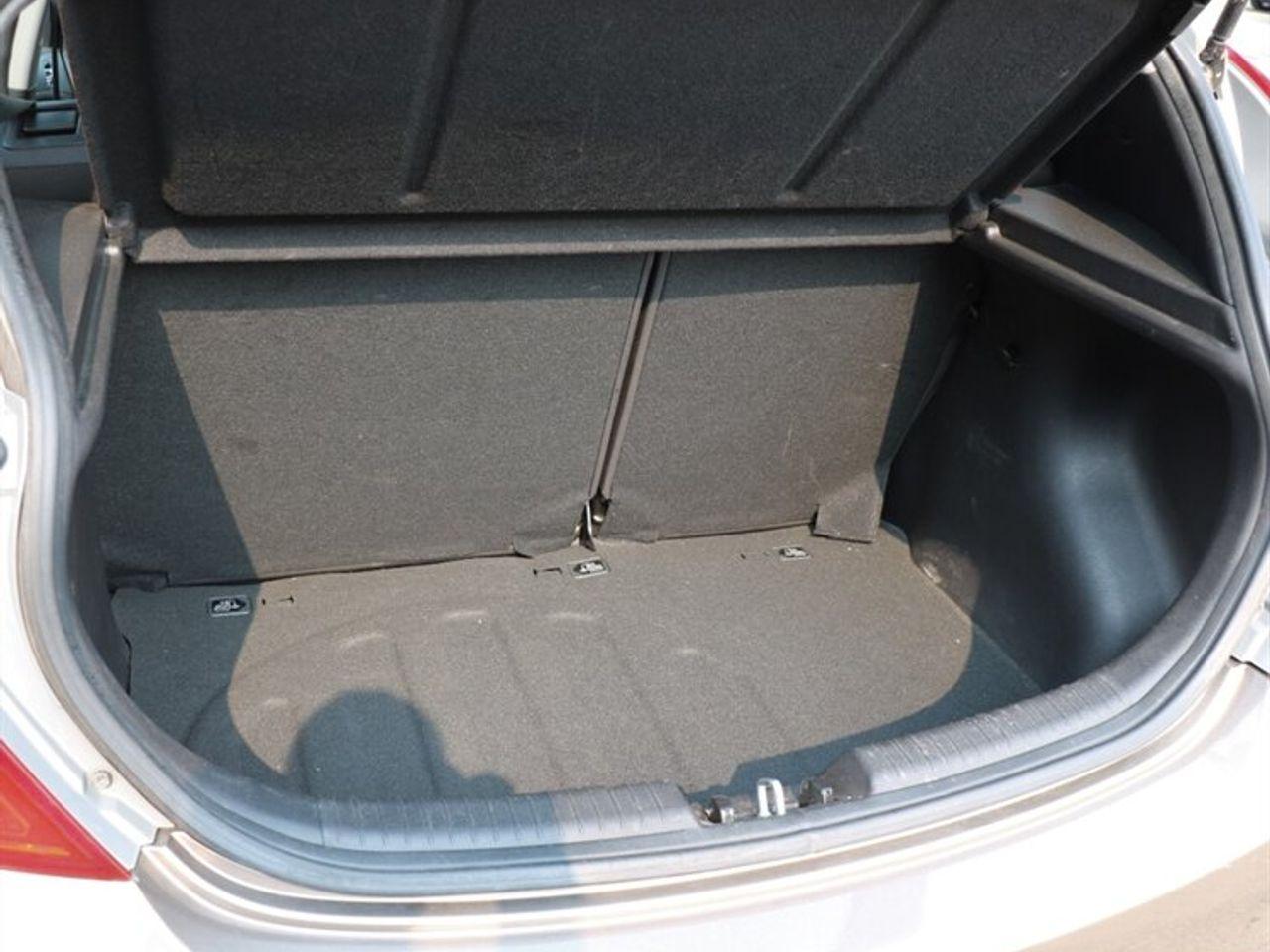 2014 Hyundai Accent SE-4