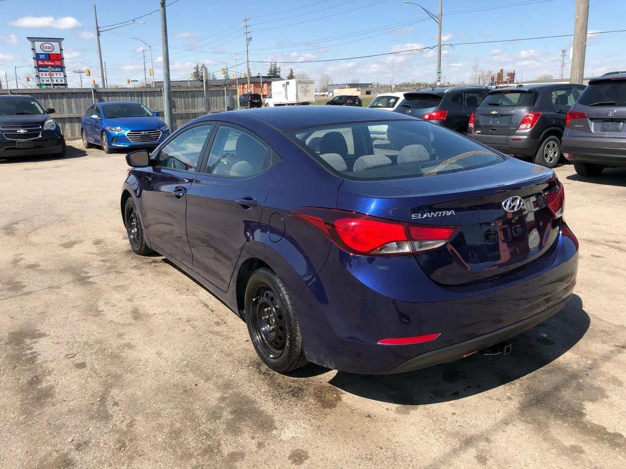2014 Hyundai Elantra -2
