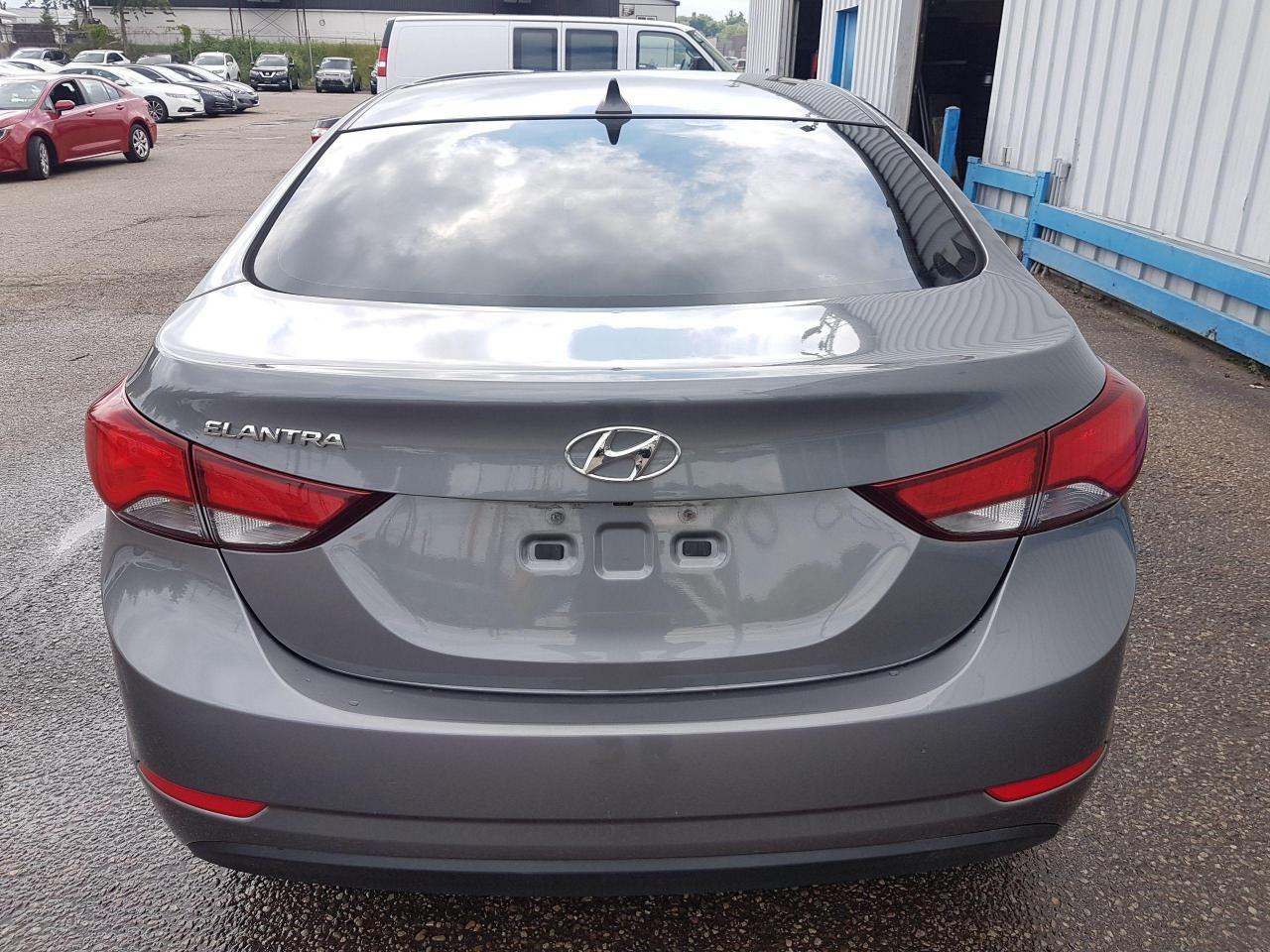 2014 Hyundai Elantra GLS-3