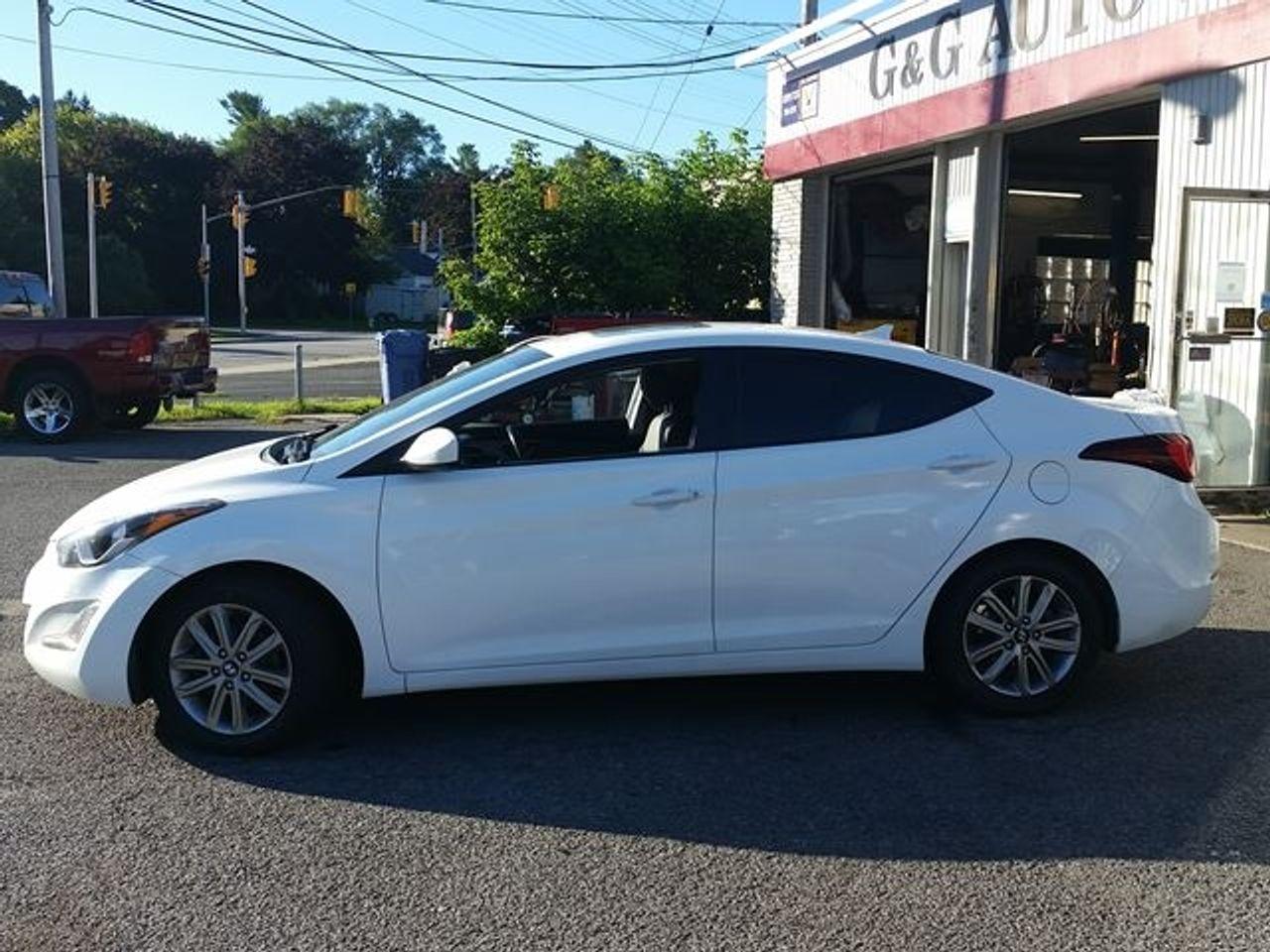 2014 Hyundai Elantra SE-1