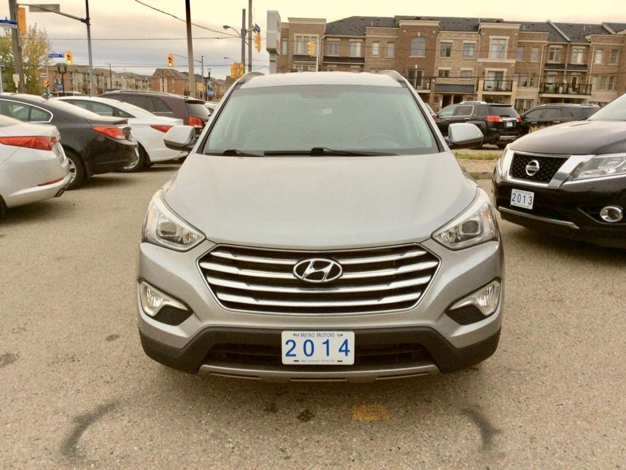 2014 Hyundai Santa Fe -1