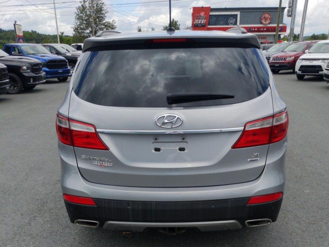 2014 Hyundai Santa Fe -3