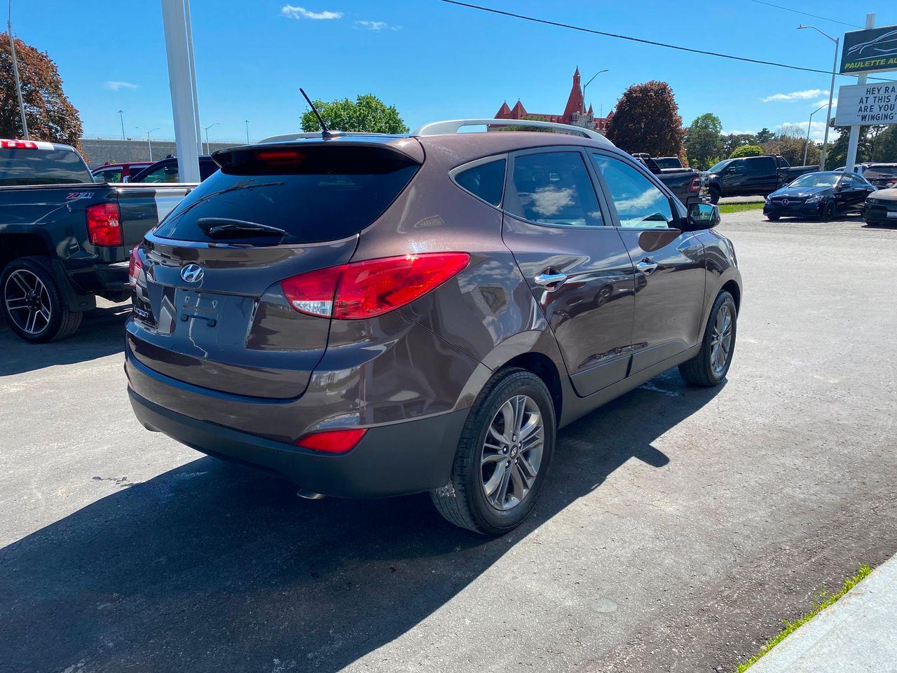 2014 Hyundai Tucson GLS-4