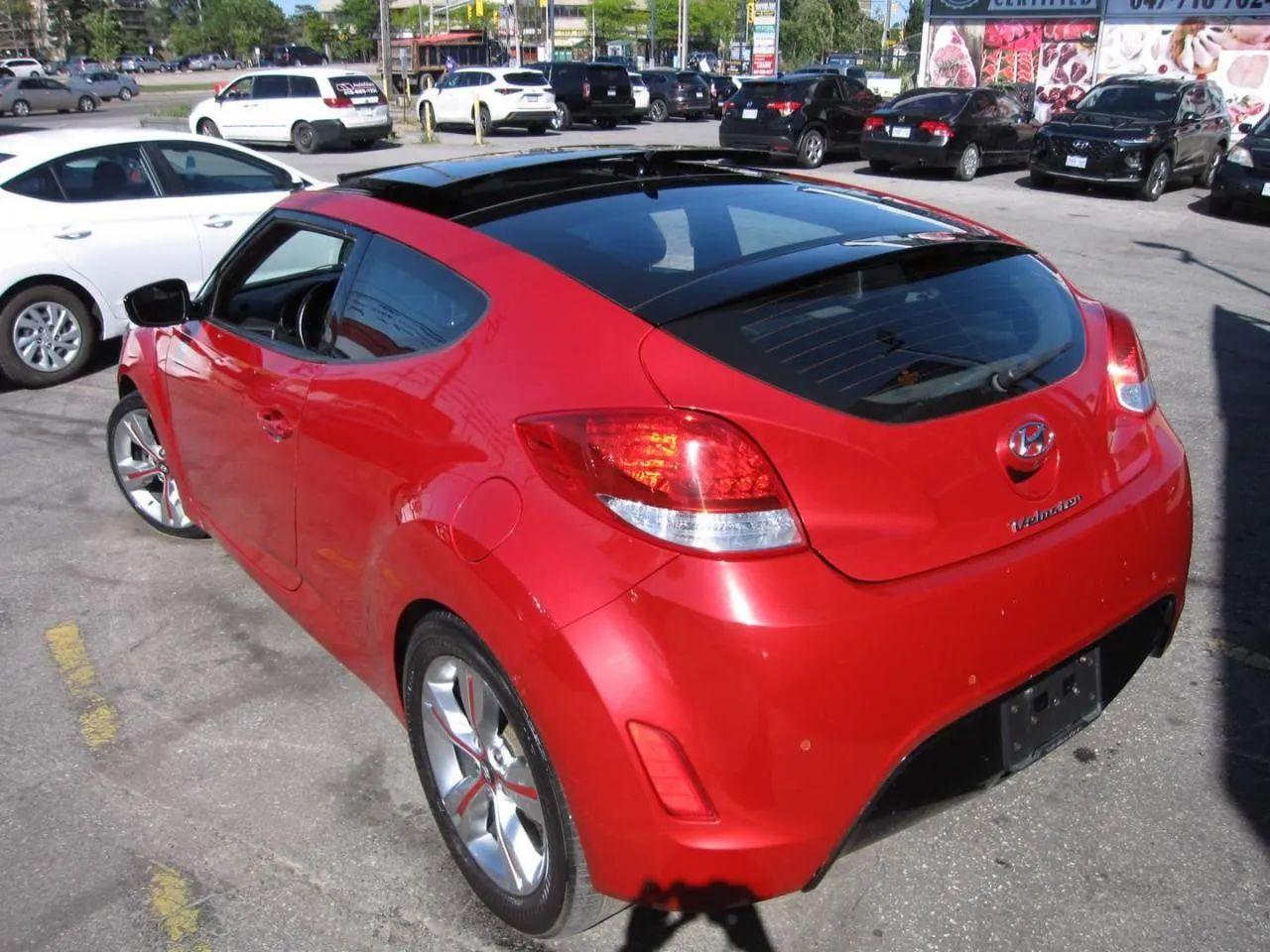 2014 Hyundai Veloster -4