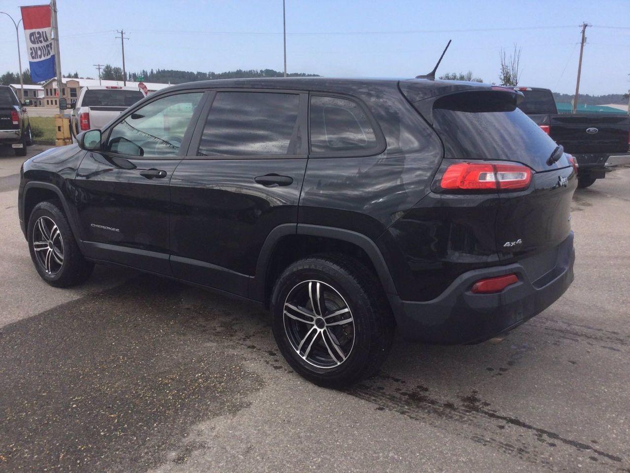2014 Jeep Cherokee -2