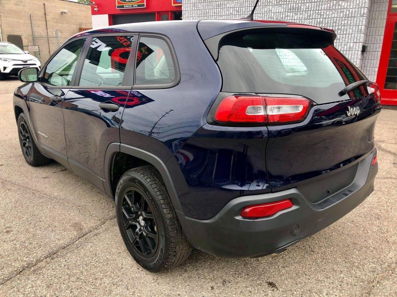 2014 Jeep Cherokee -3
