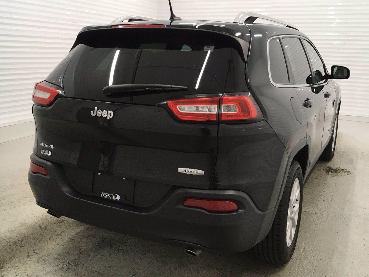 2014 Jeep Cherokee North-3
