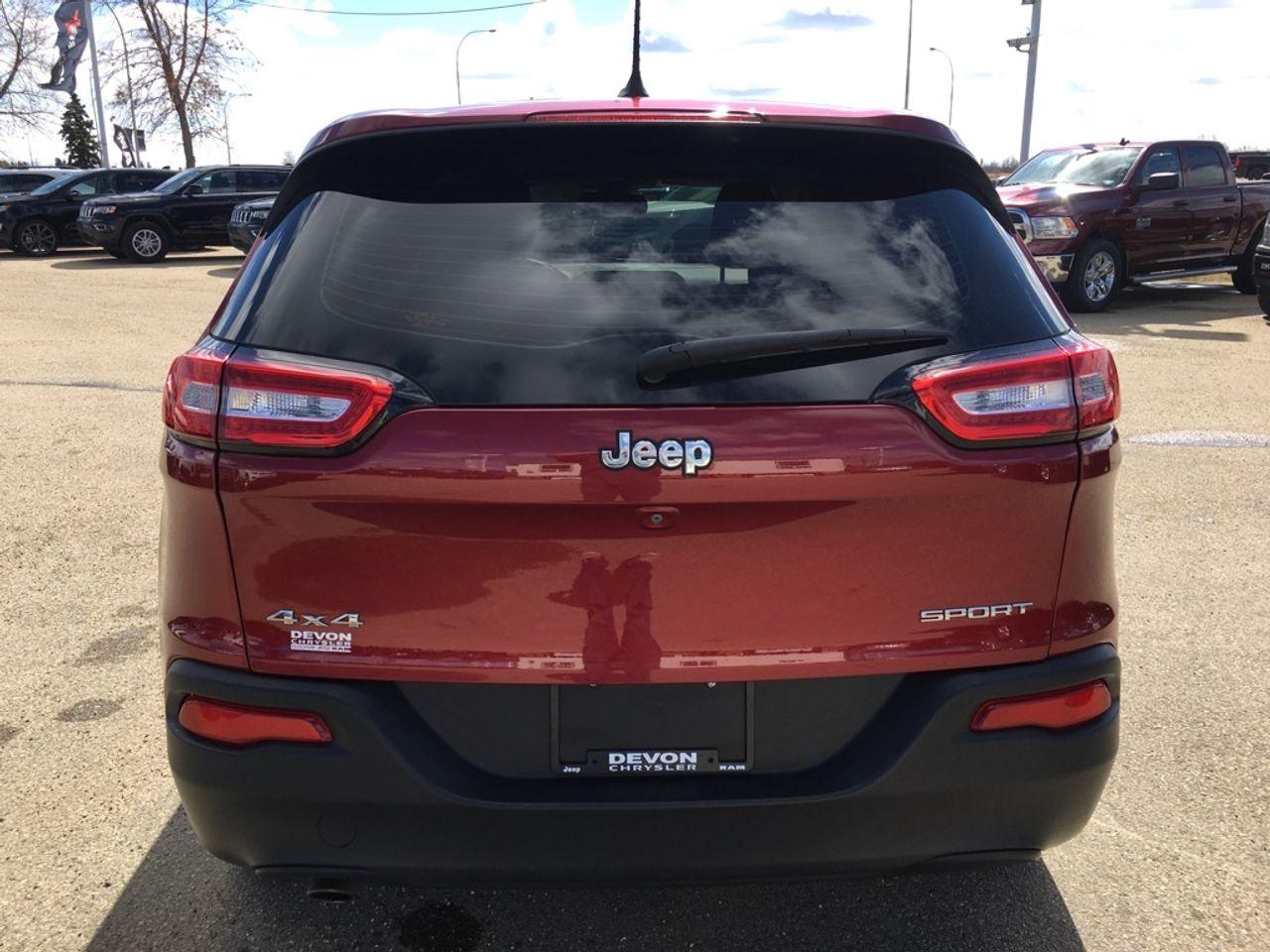 2014 Jeep Cherokee -3