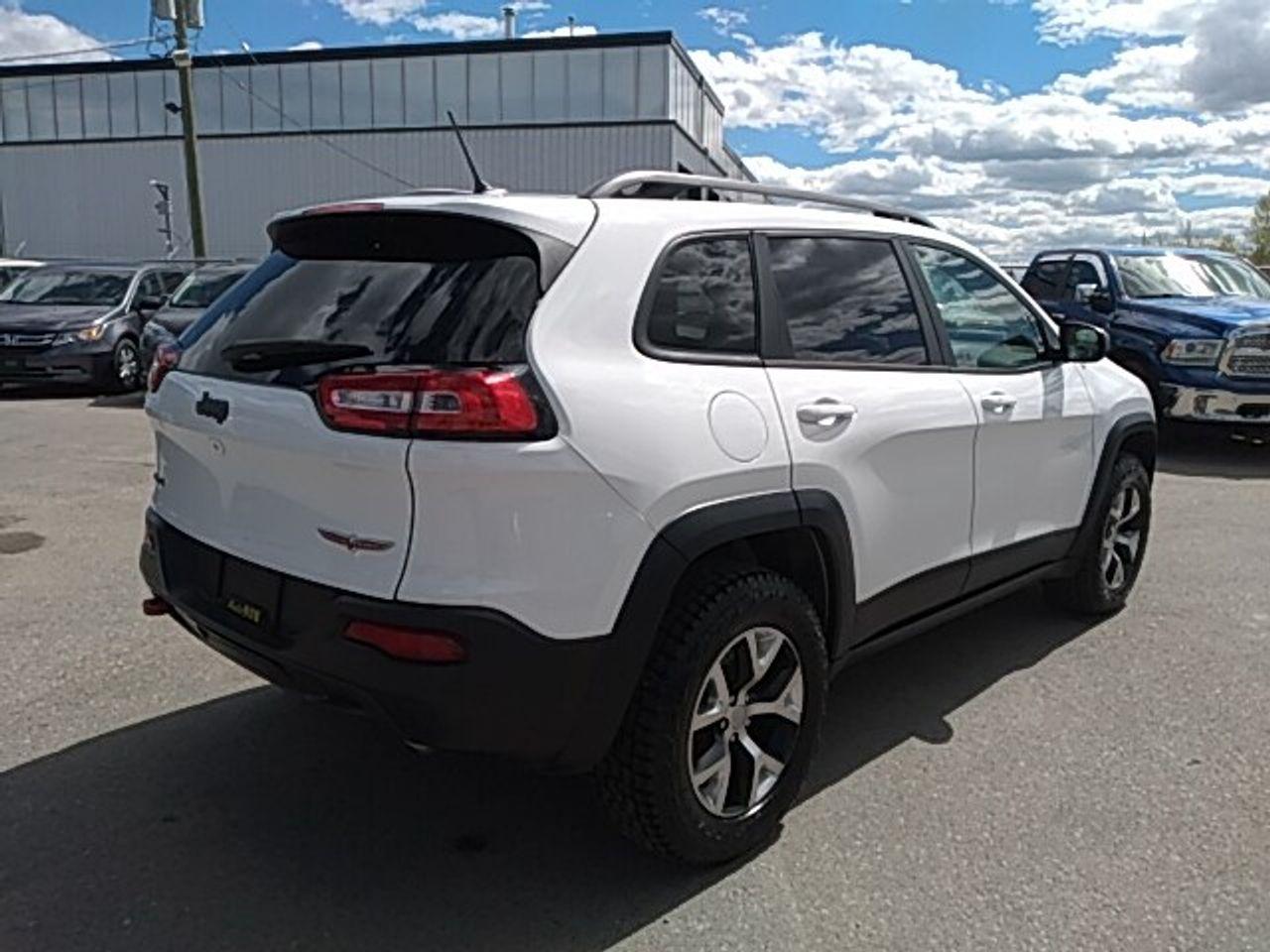 2014 Jeep Cherokee Trailhawk-4
