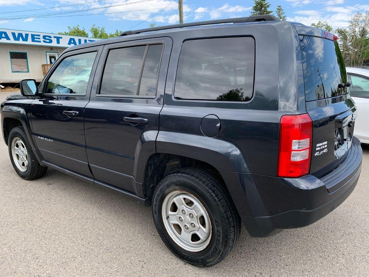 2014 Jeep Patriot North-4