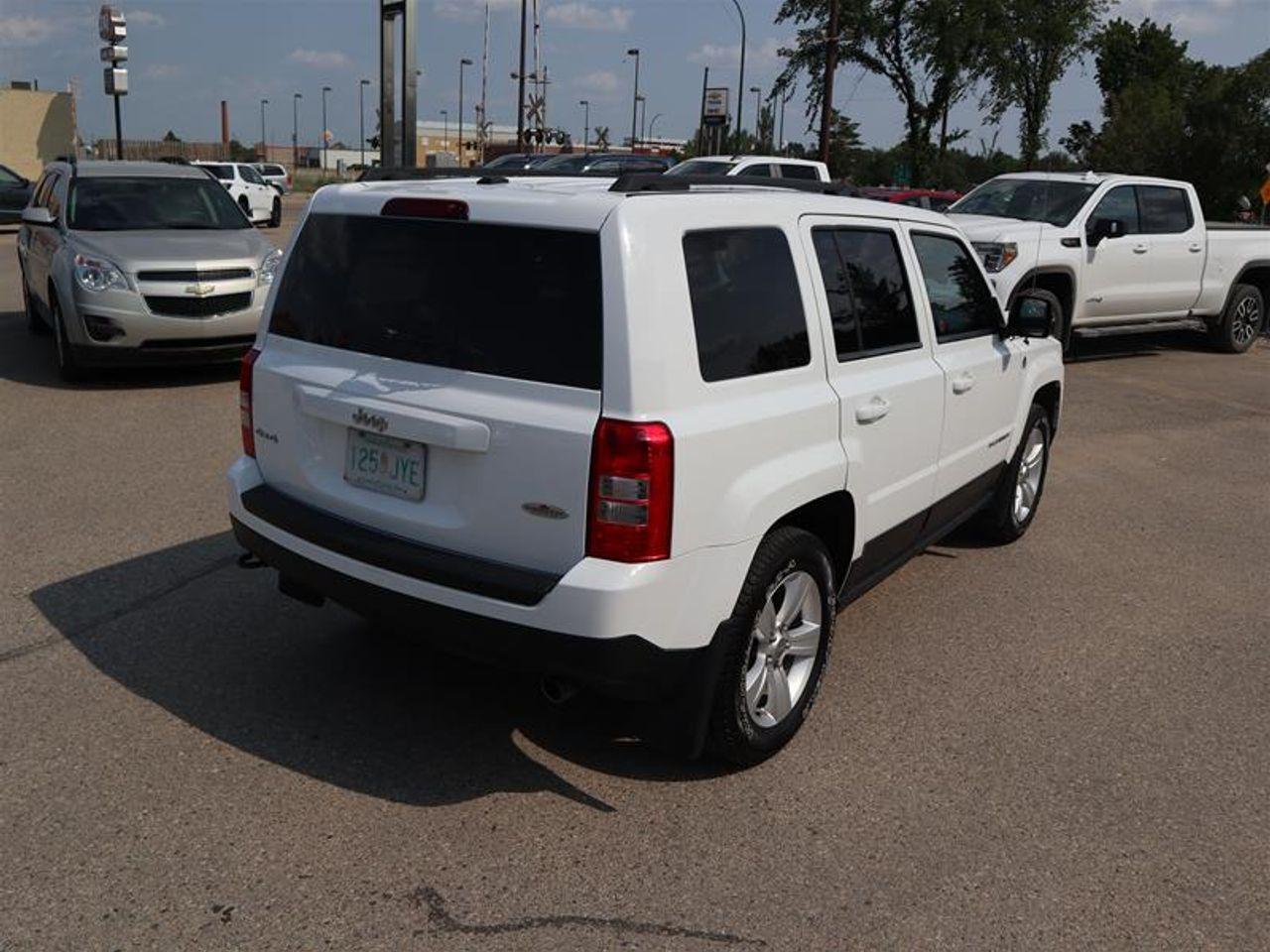 2014 Jeep Patriot North-4