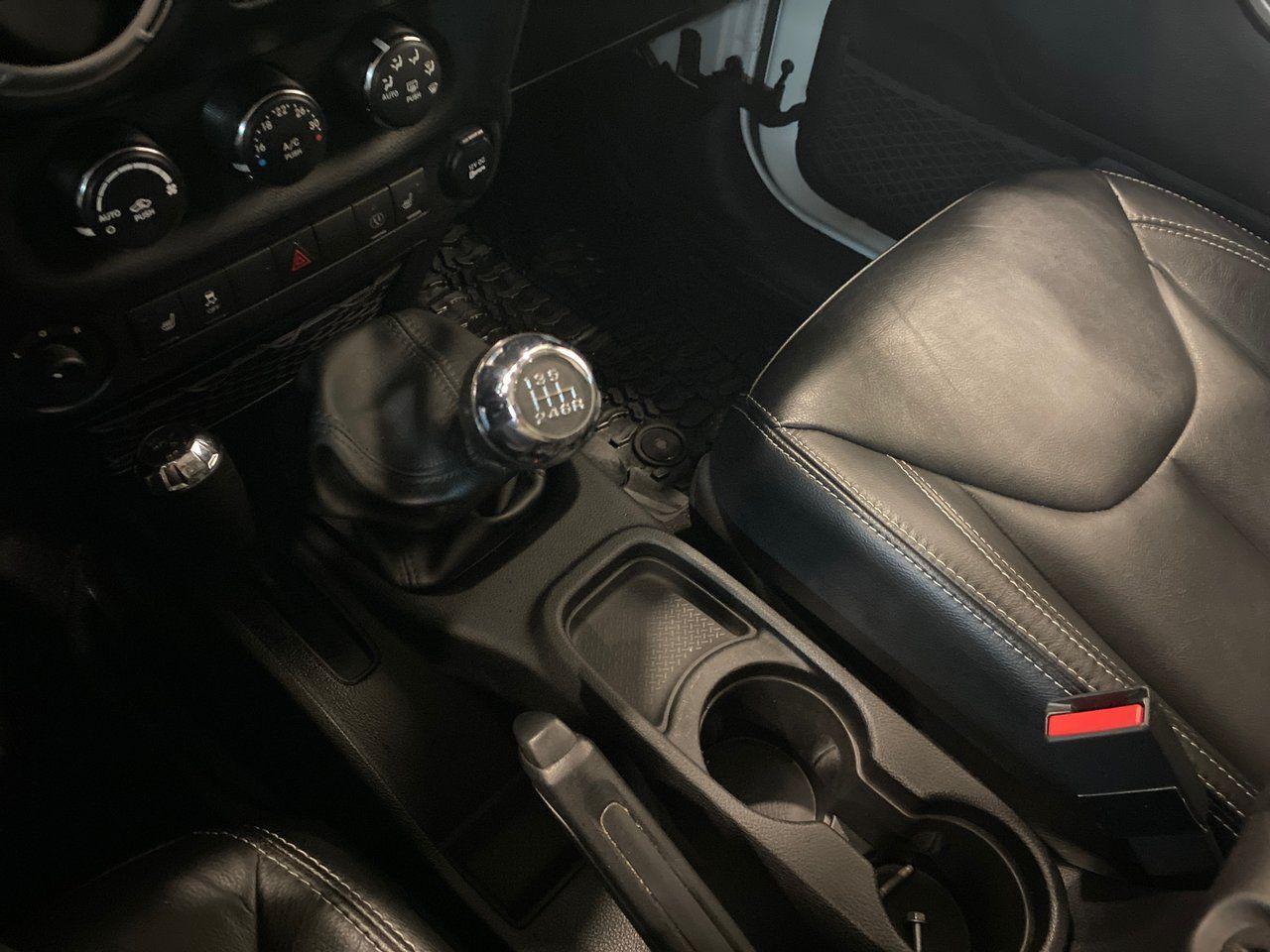 2014 Jeep Wrangler -3