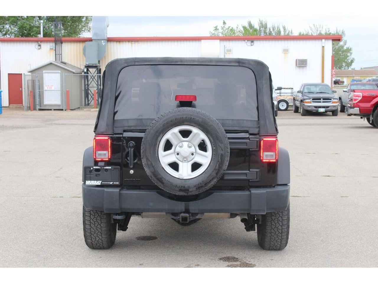 2014 Jeep Wrangler -3