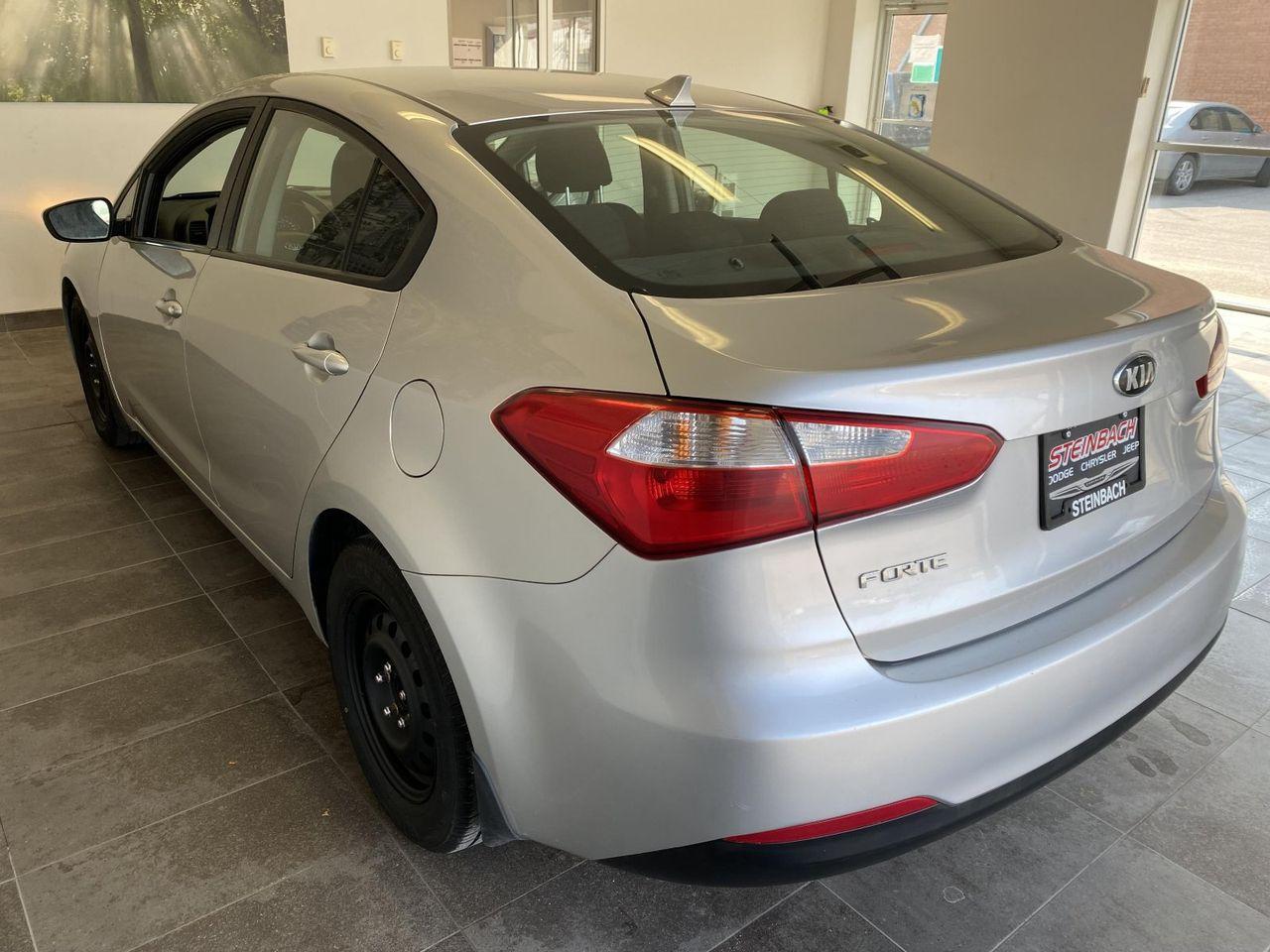 2014 Kia Forte LX-4