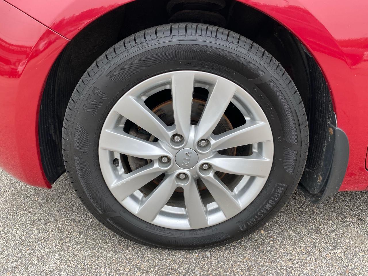 2014 Kia Forte LX+-4