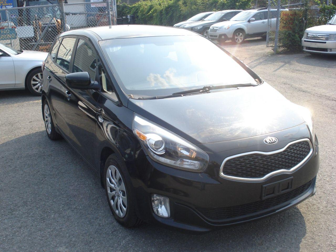 2014 Kia Rondo FX-1