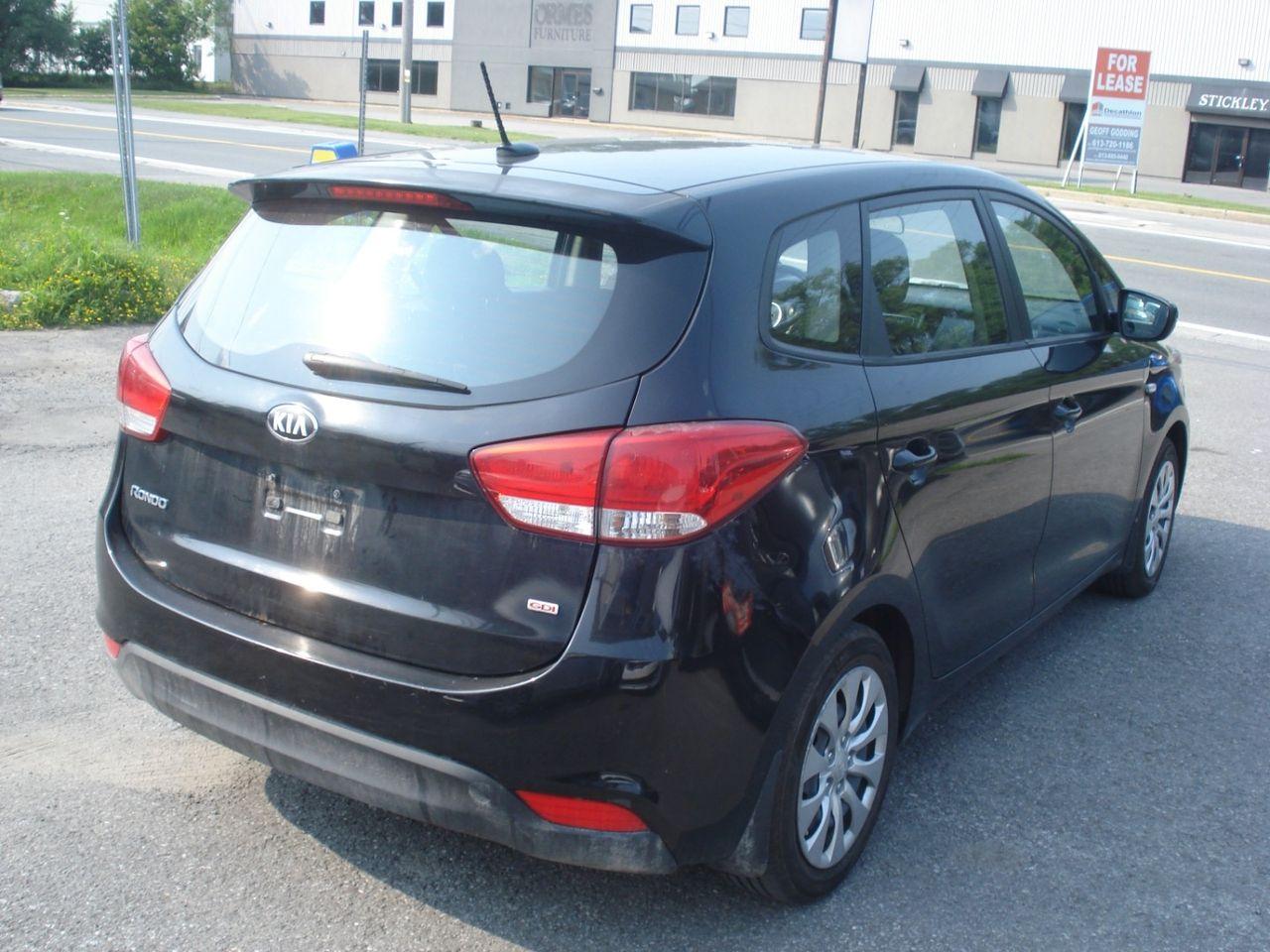 2014 Kia Rondo FX-3