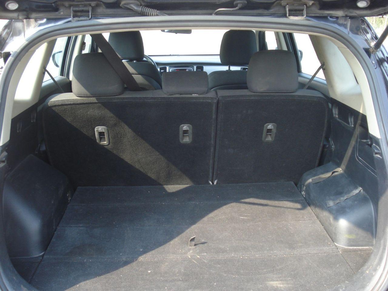 2014 Kia Rondo FX-4