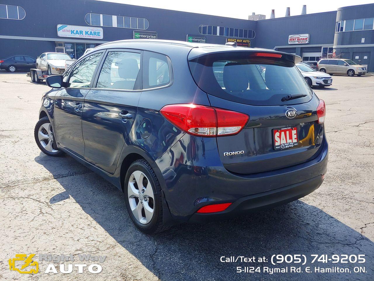 2014 Kia Rondo FX-4