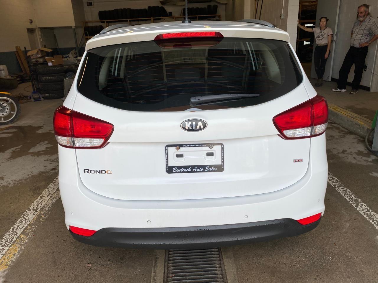 2014 Kia Rondo FX-3
