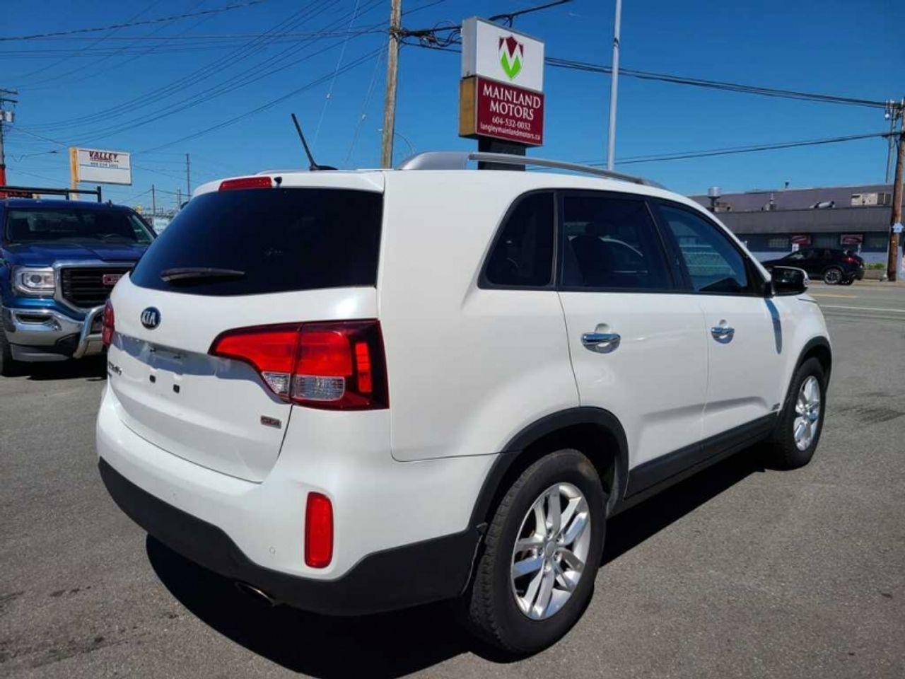 2014 Kia Sorento LX-3