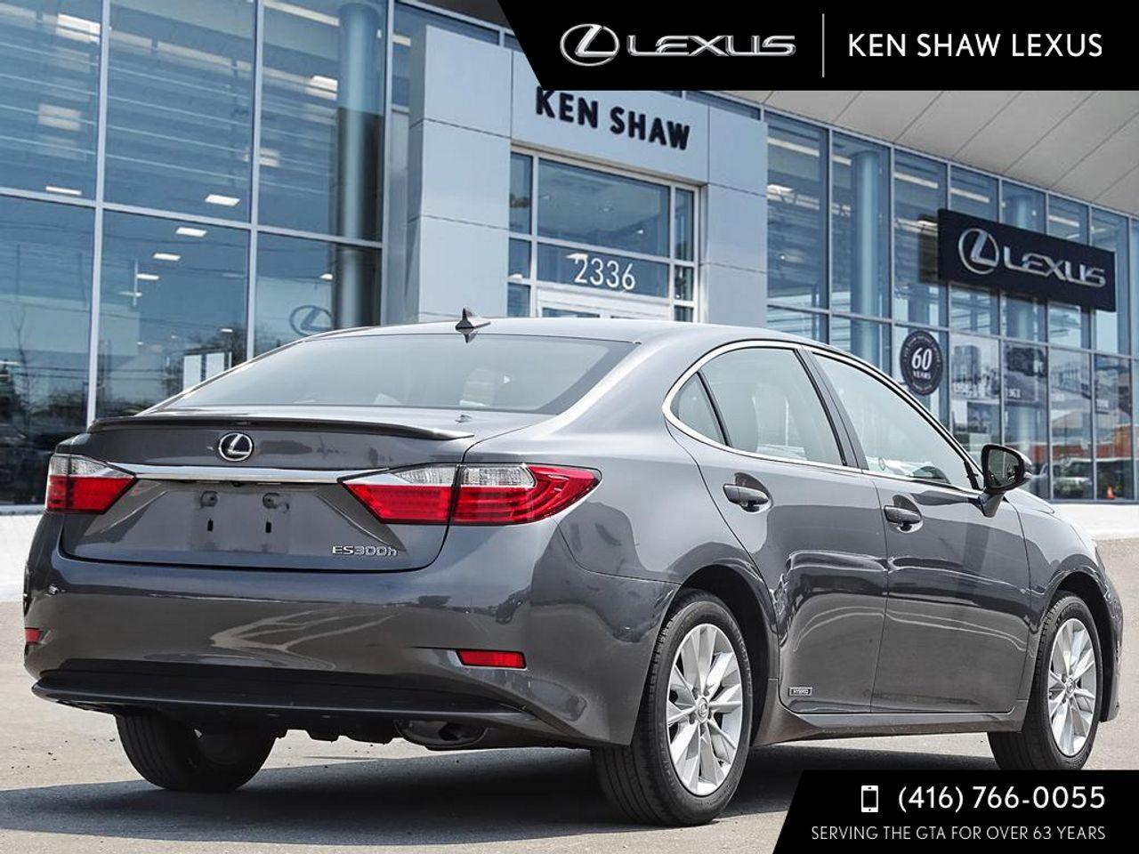 2014 Lexus ES 300h Base-4