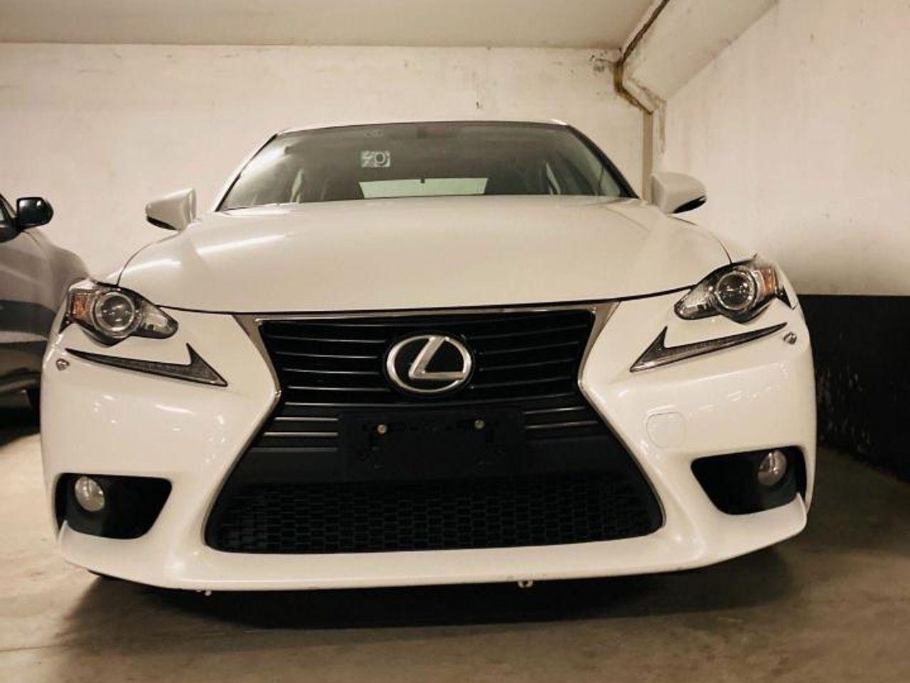 2014 Lexus IS Premium-4