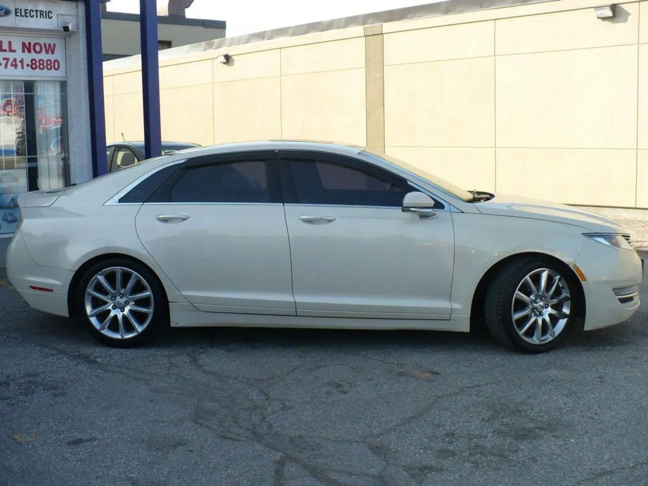 2014 Lincoln MKZ Hybrid-1
