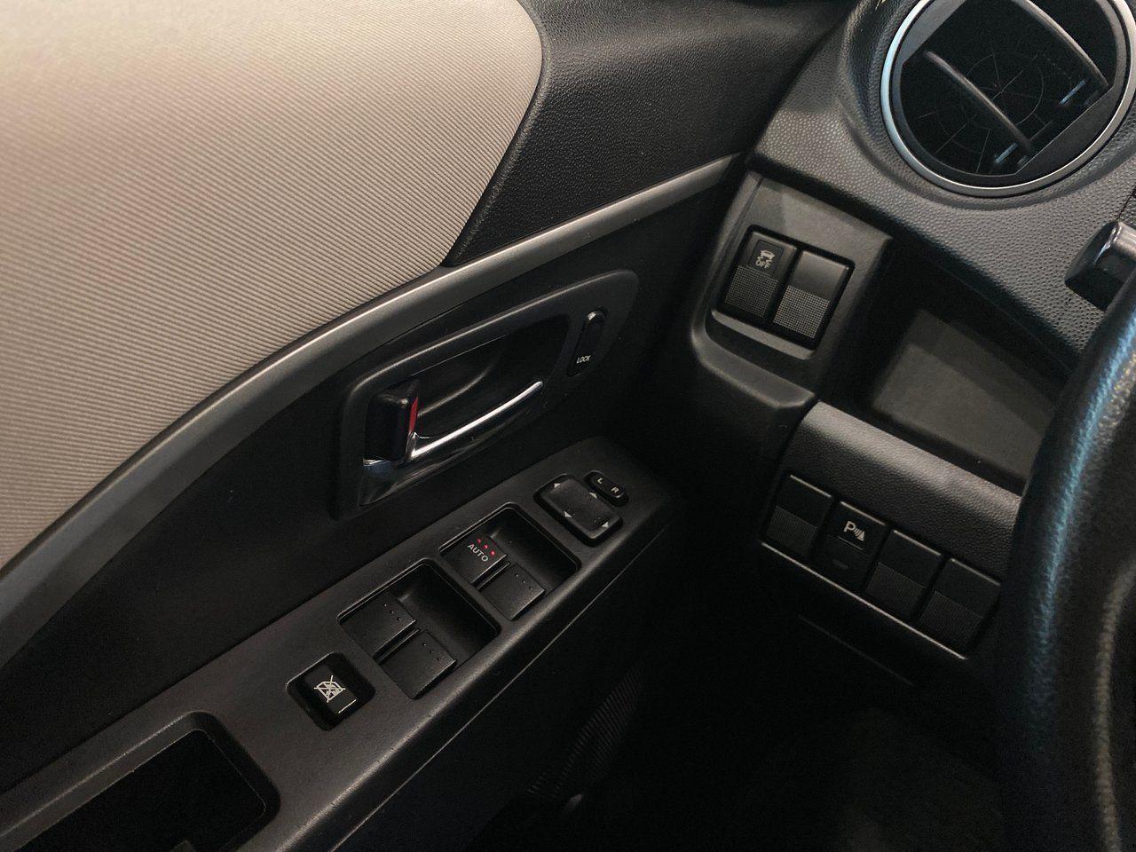 2014 Mazda Mazda5 GS-3