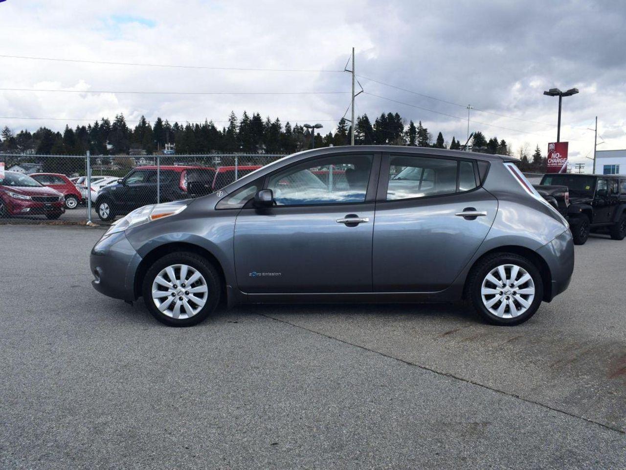 2014 Nissan LEAF S-3