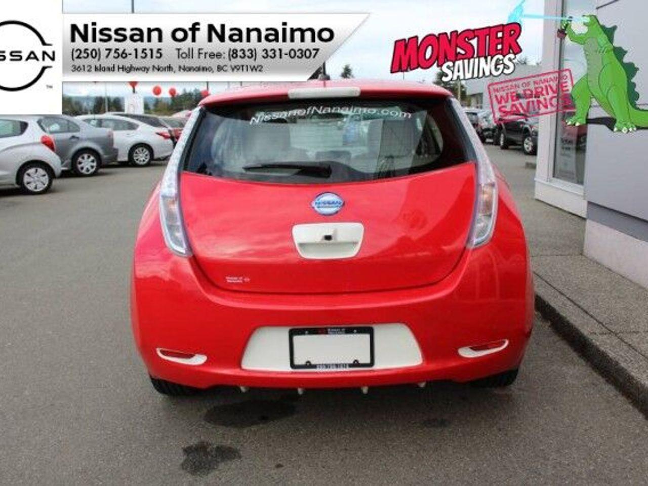 2014 Nissan LEAF S-3