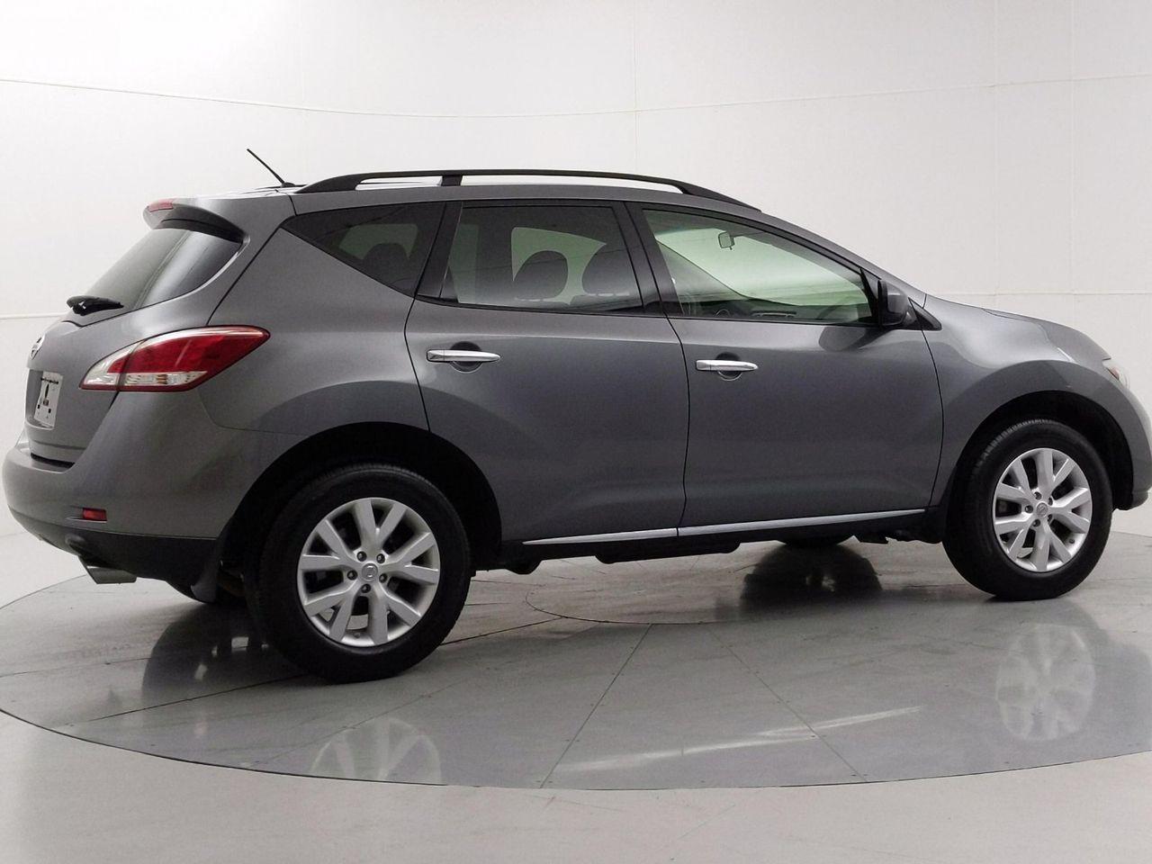 2014 Nissan Murano LE-4