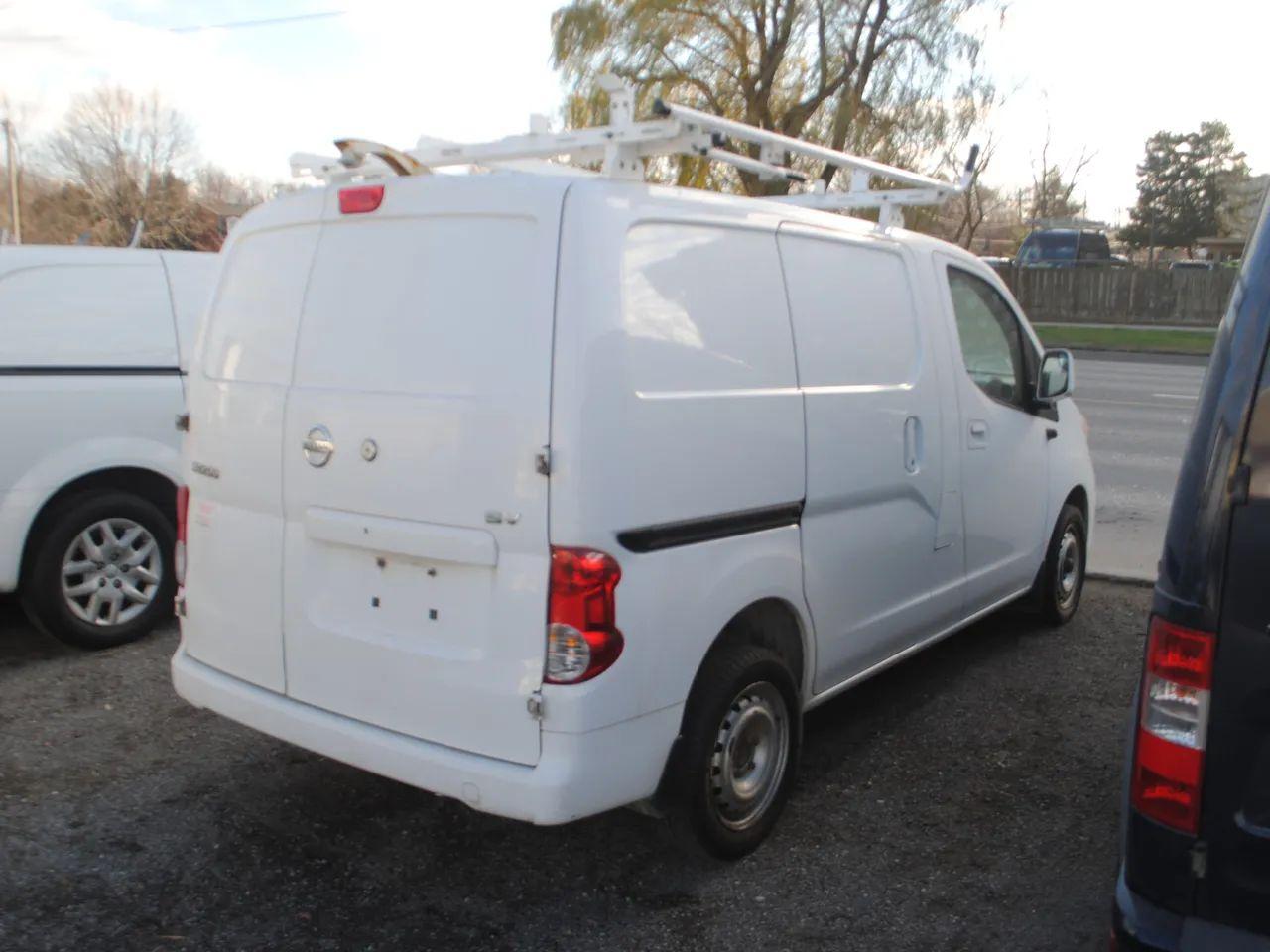 2014 Nissan NV200 S-4