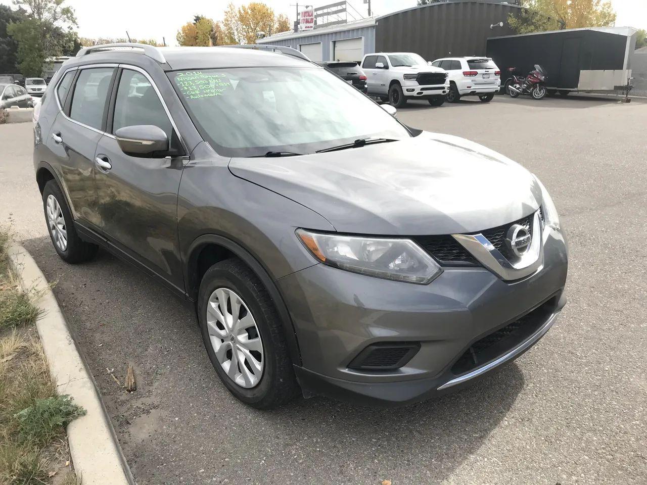 2014 Nissan Rogue SV-0