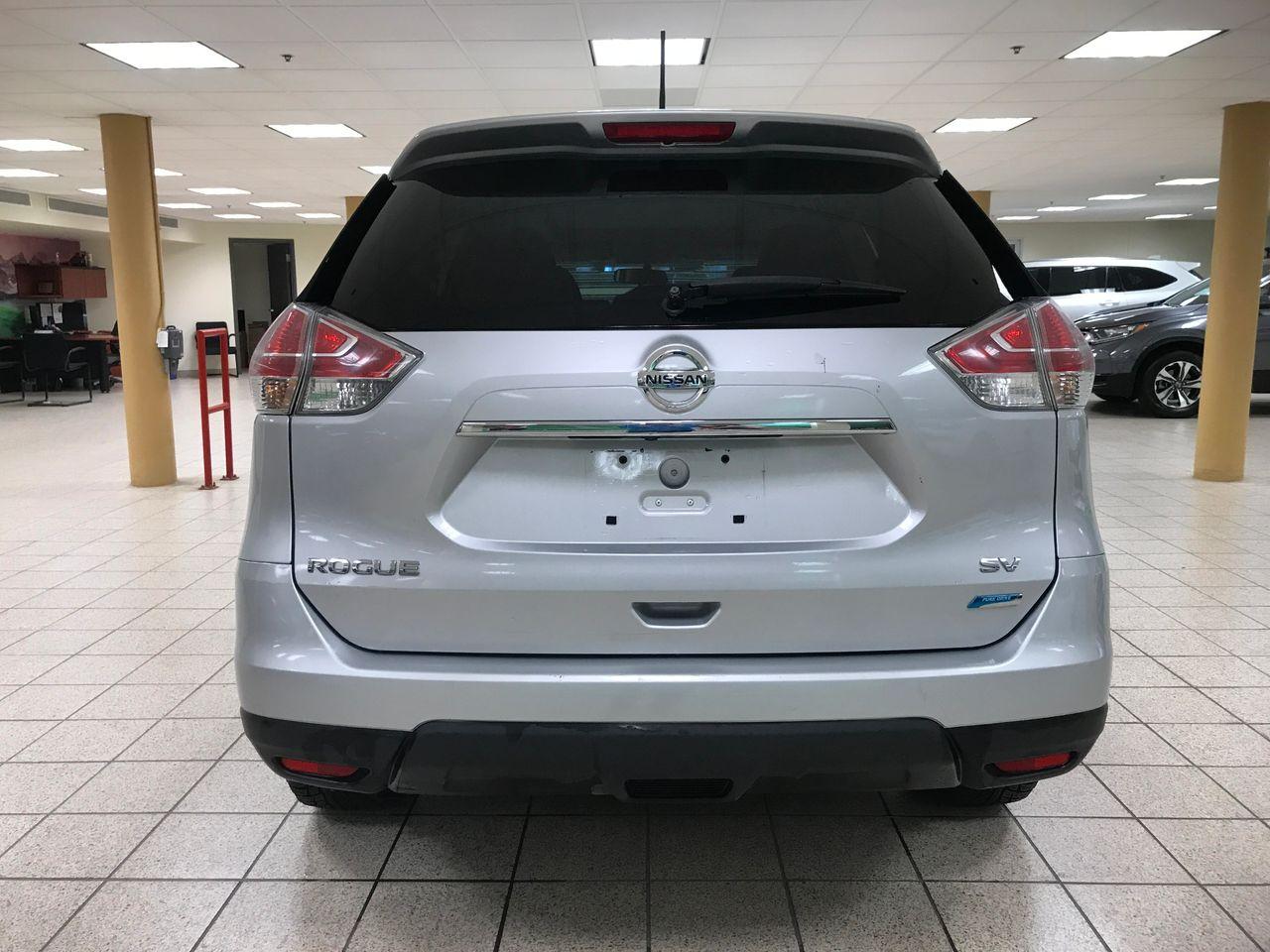 2014 Nissan Rogue SV-4