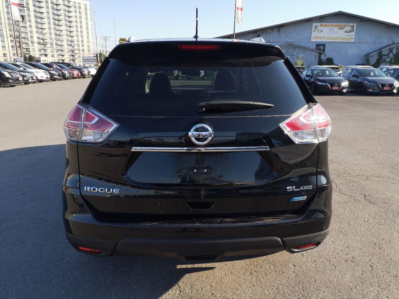 2014 Nissan Rogue SV-3