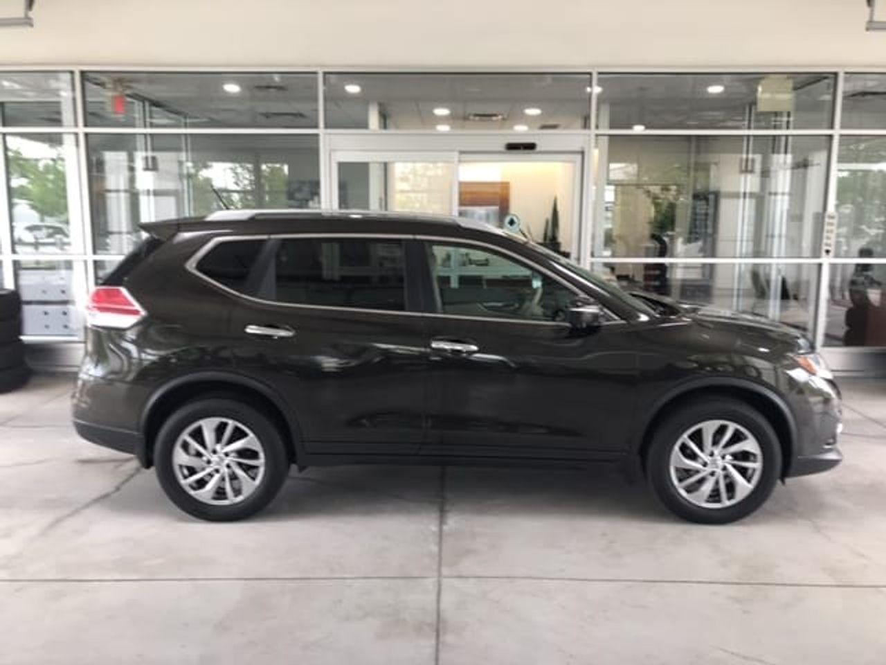 2014 Nissan Rogue SV-3