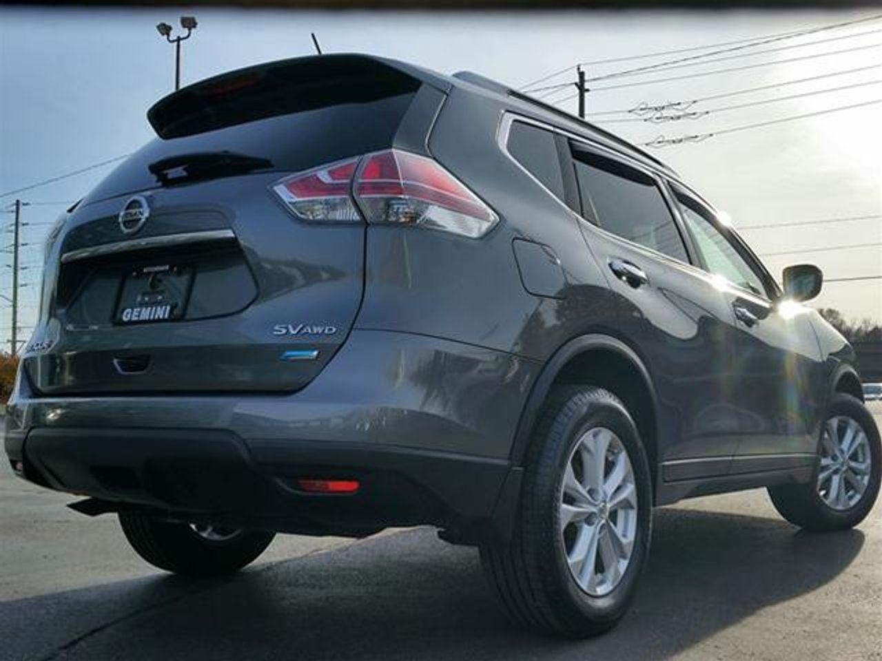 2014 Nissan Rogue SV-4