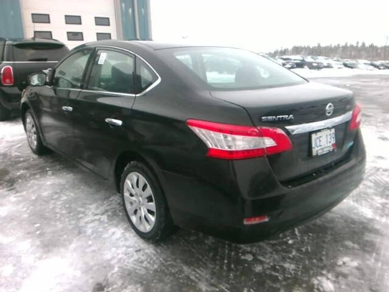 2014 Nissan Sentra S-3