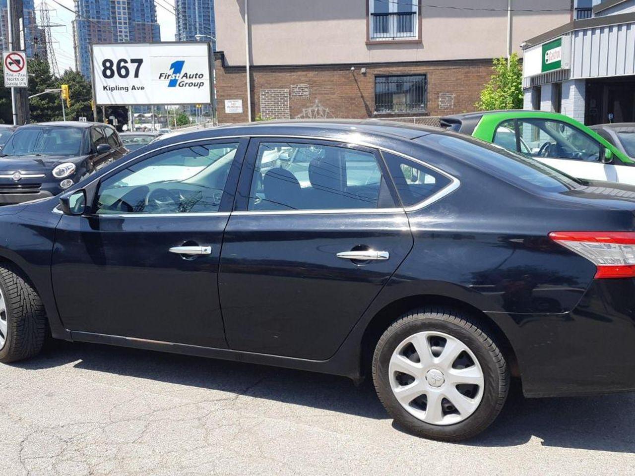 2014 Nissan Sentra S-1