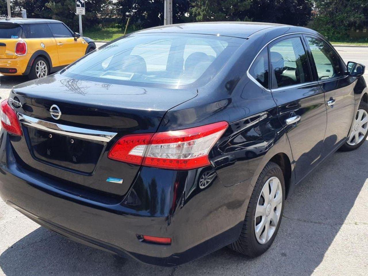 2014 Nissan Sentra S-3