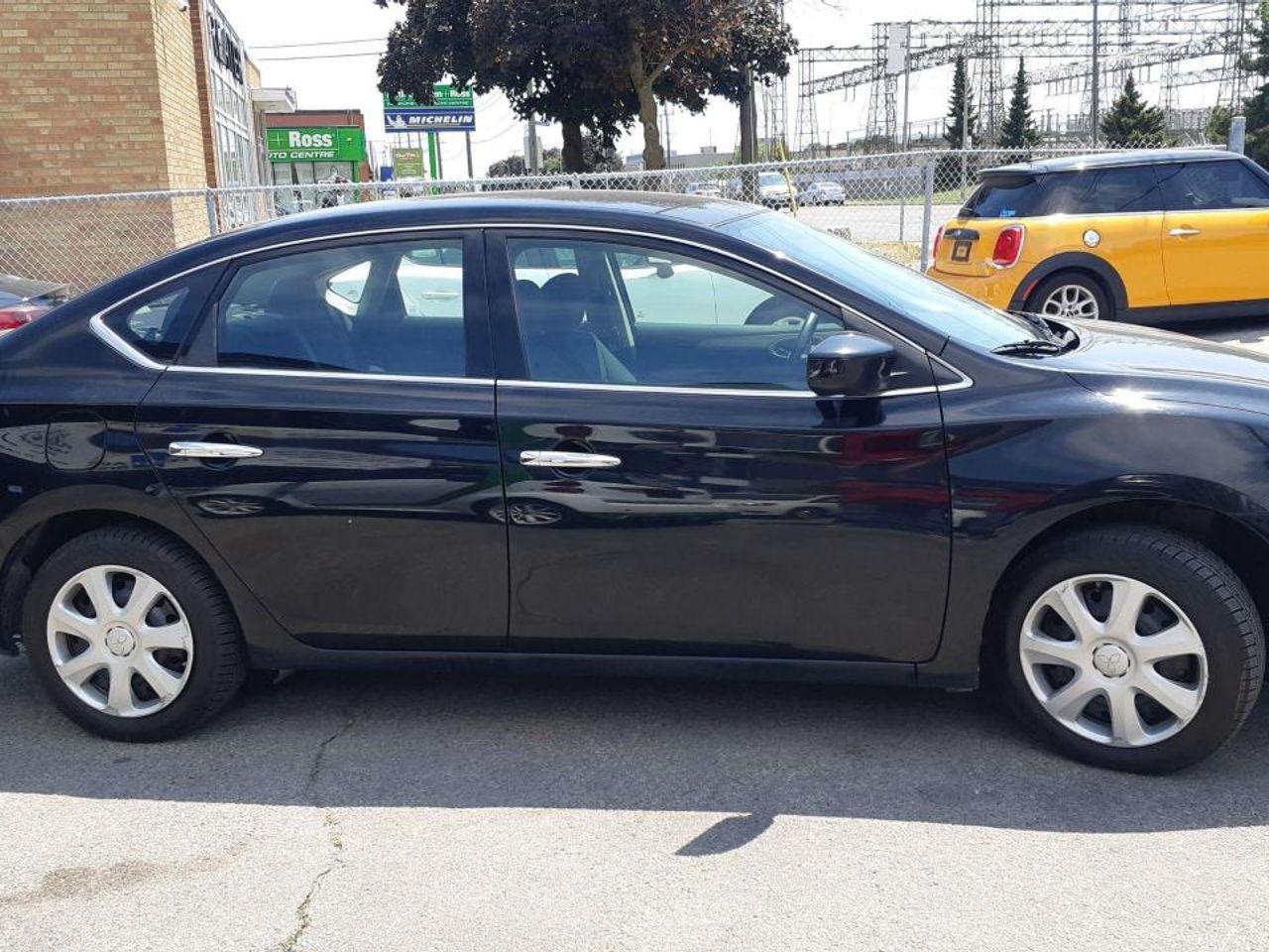 2014 Nissan Sentra S-4