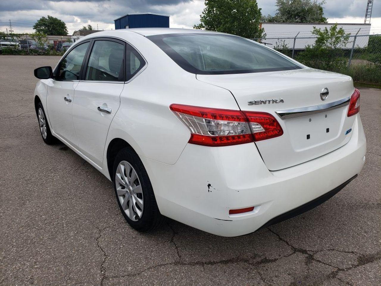2014 Nissan Sentra S-2