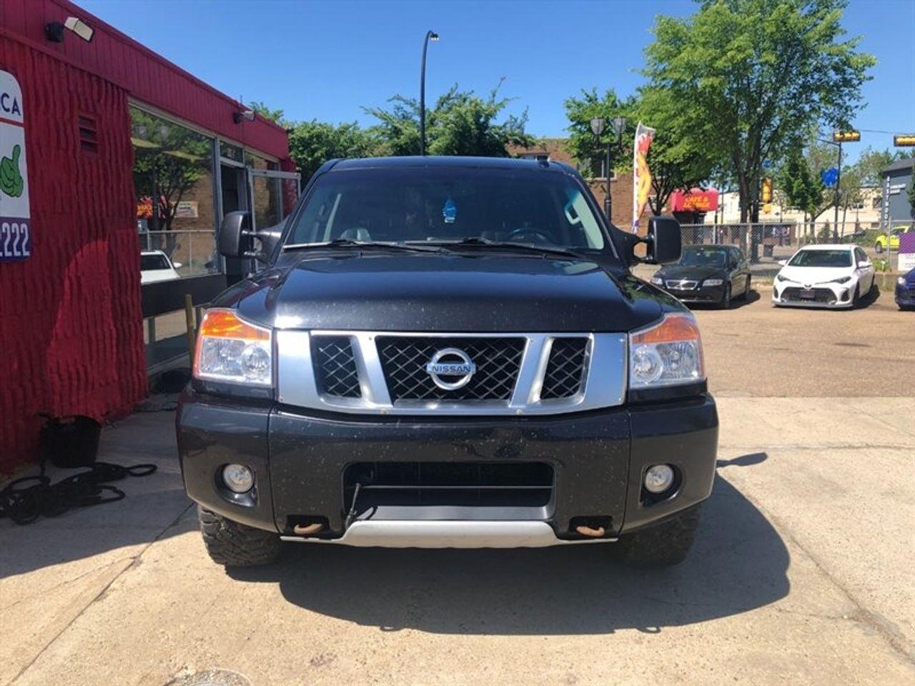2014 Nissan Titan PRO-4X-2
