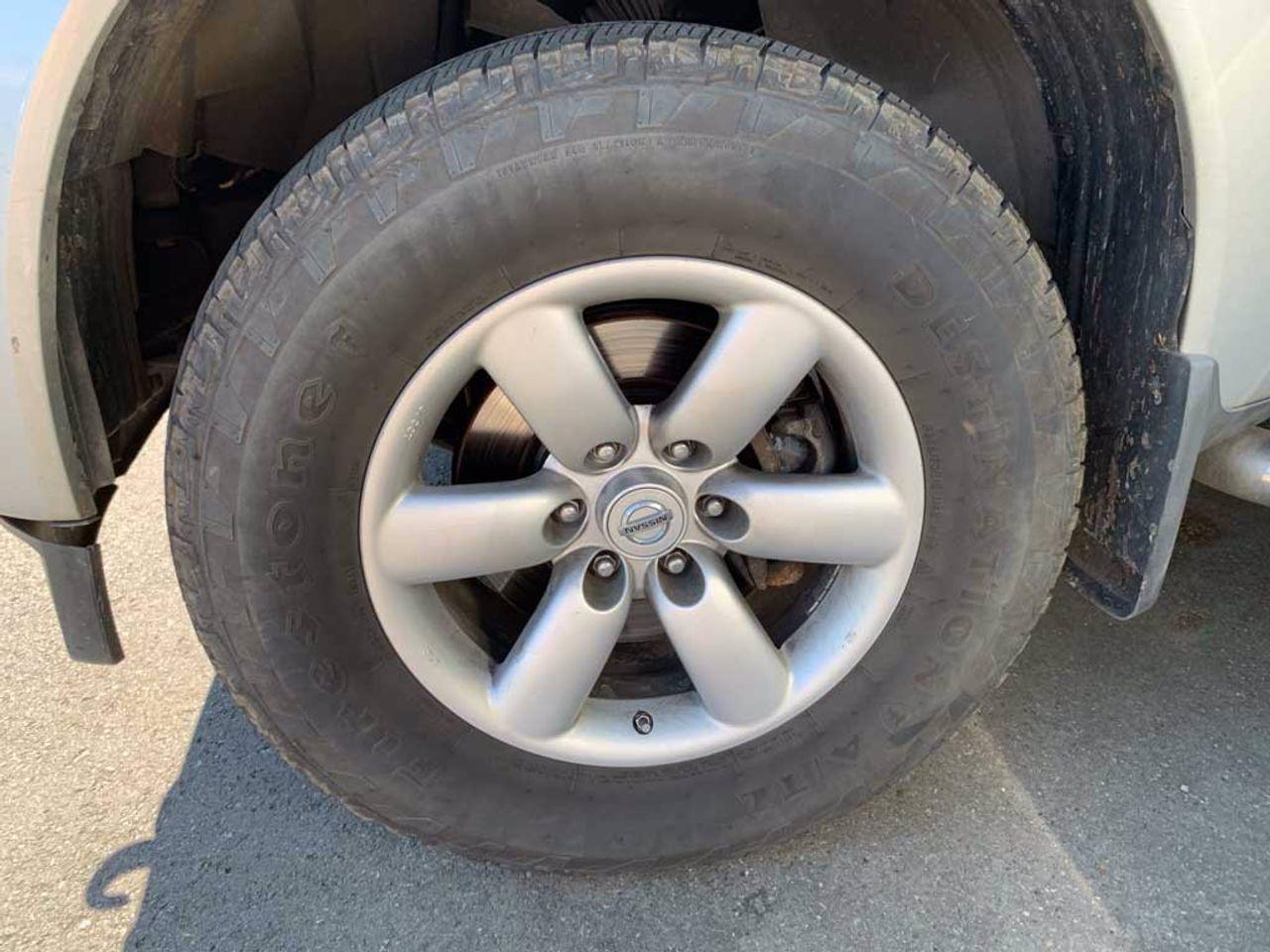 2014 Nissan Titan S-2