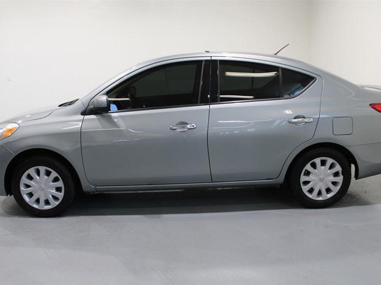 2014 Nissan Versa 1.6 SV-1