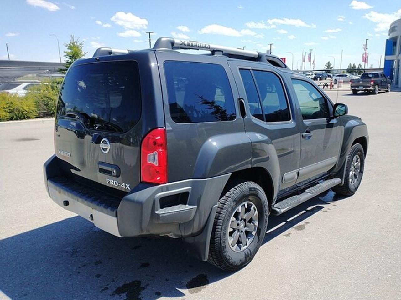 2014 Nissan Xterra S-2