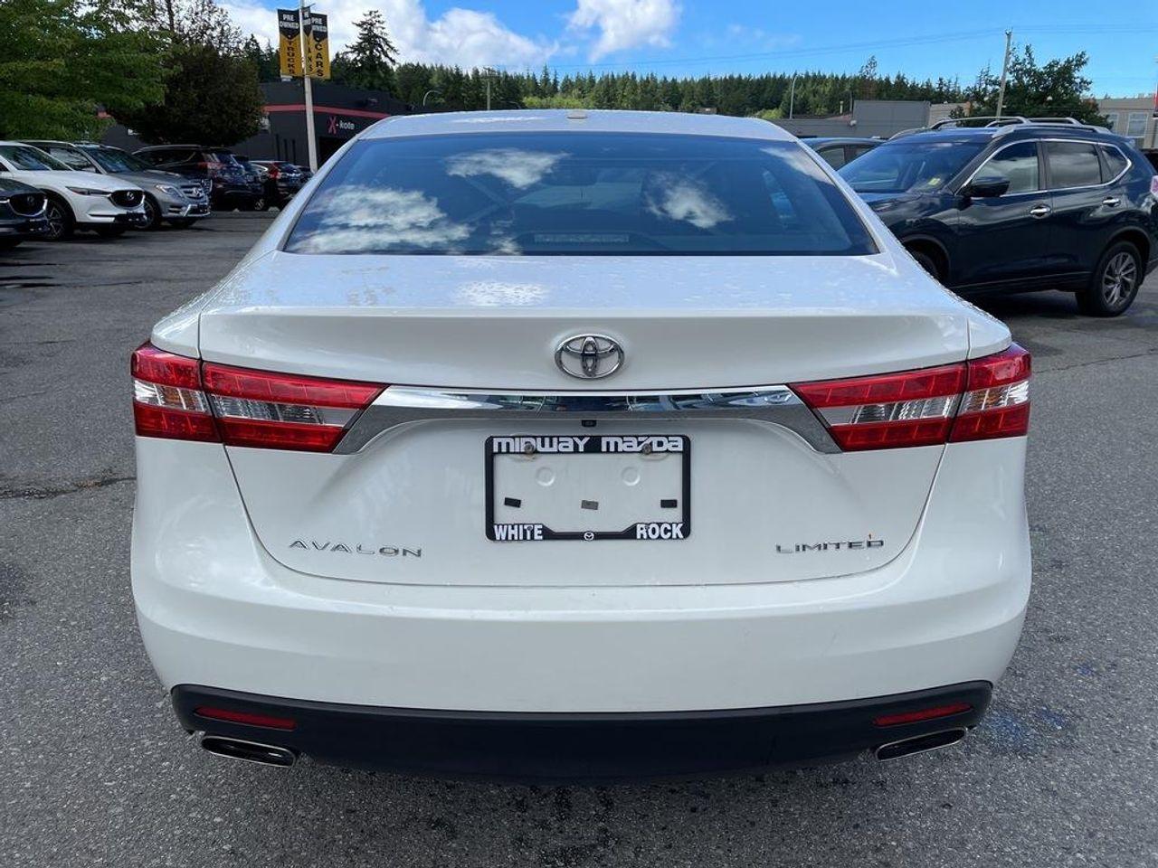 2014 Toyota Avalon Limited-3