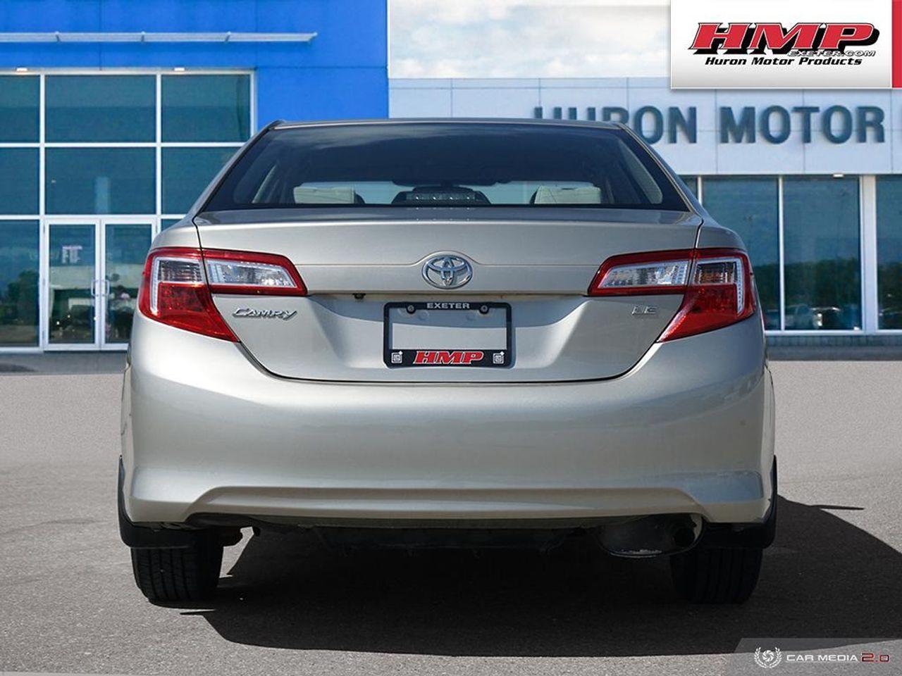 2014 Toyota Camry LE-4