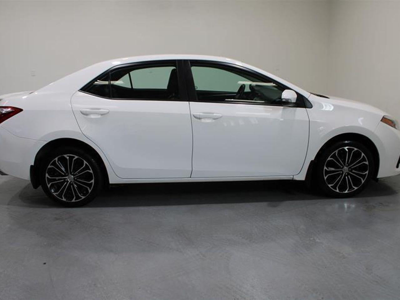 2014 Toyota Corolla L-0
